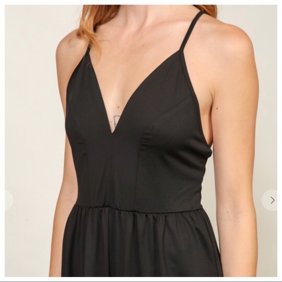 #02 ✨BLOW OUT SALE✨Black chic fabulous wide leg jumpsuit - Picture 3 of 5